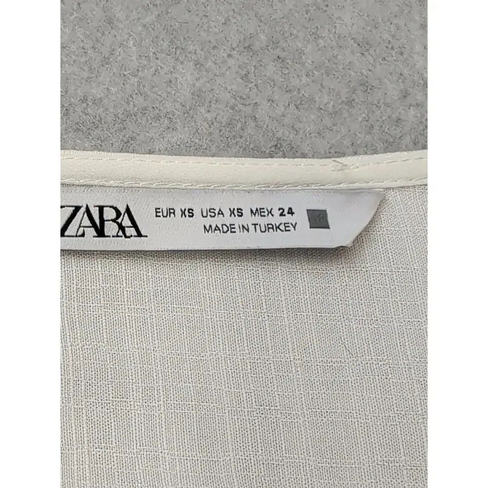 Zara Womens Crop Top Blouse Lace White XS Smocked Waist Long Sleeve Deep V-Neck